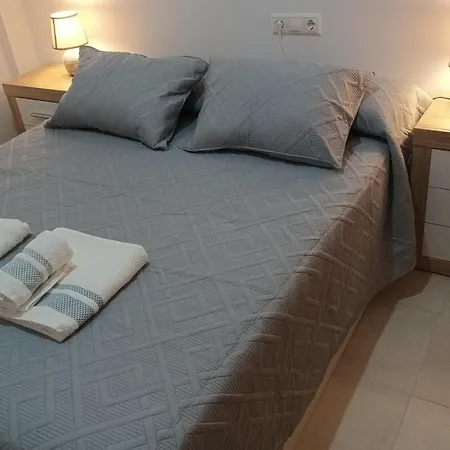 Atico Duplex Con Gran Terraza Por Habitación en casa particular Dénia