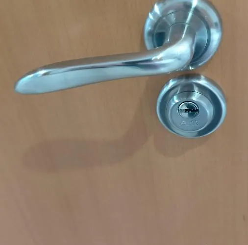 Atico Duplex Con Gran Terraza Por בית אירוח