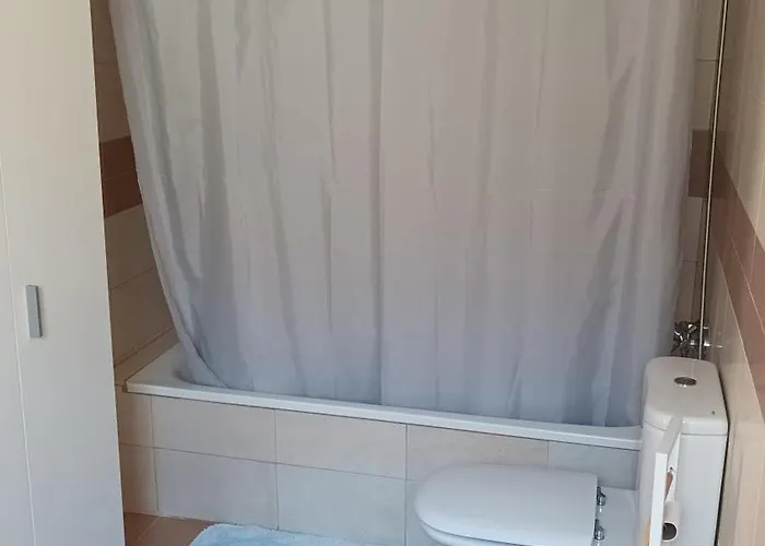 Atico Duplex Con Gran Terraza Por בית אירוח